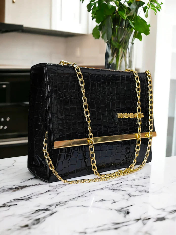 Patirent Box Bag β Textured & Trendy