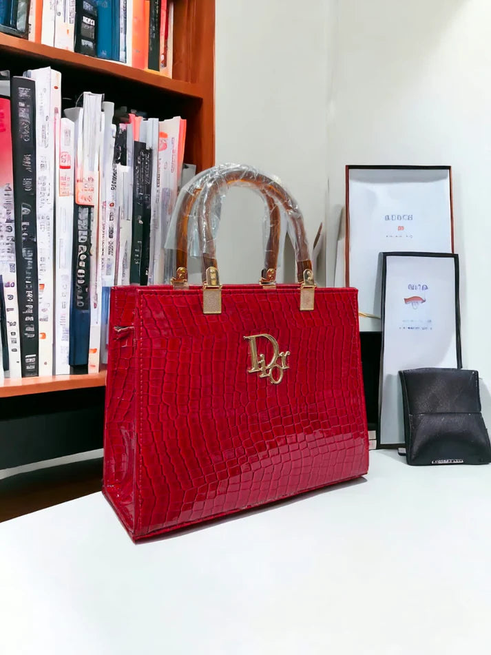High Quality Dior Box Bag – Minimal Yet Bold