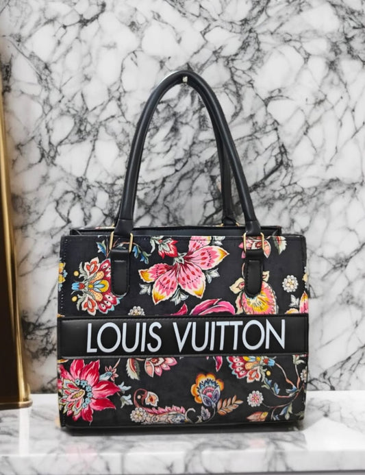 LV-Inspired Shoulder Bag – A Perfect Blend of Elegance & Functionality